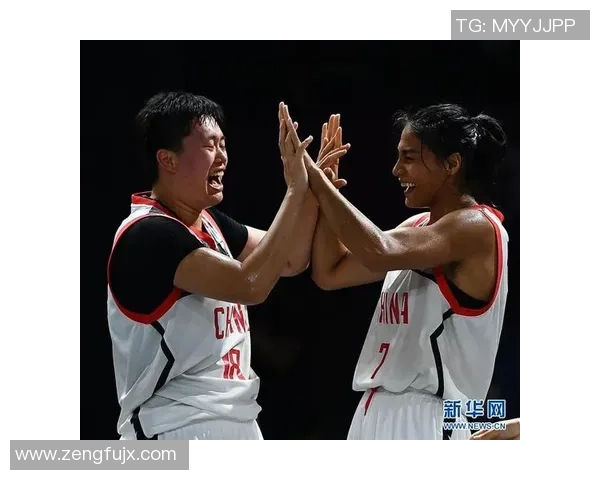 深圳篮球队的节奏揭秘：激情与策略交织的赛场故事